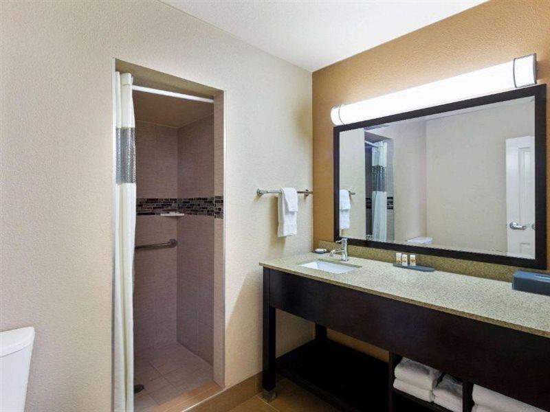 University Inn & Suites Berkeley Buitenkant foto